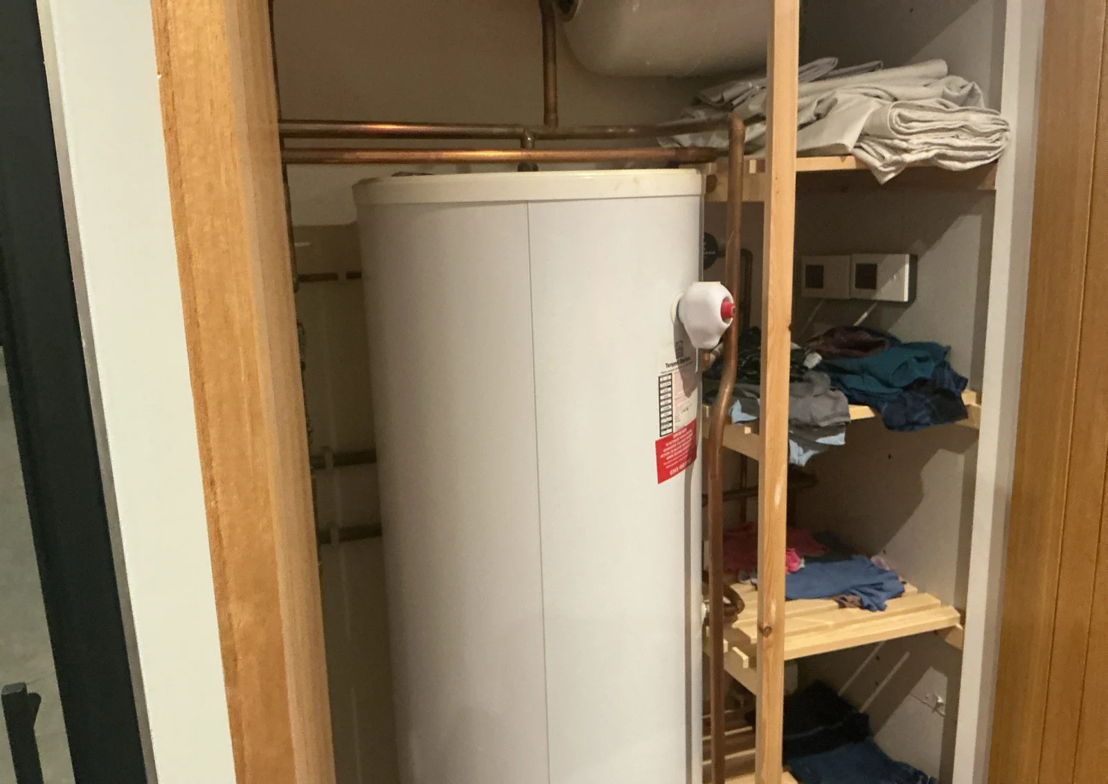 Anonymised cylinder location evidence from survey